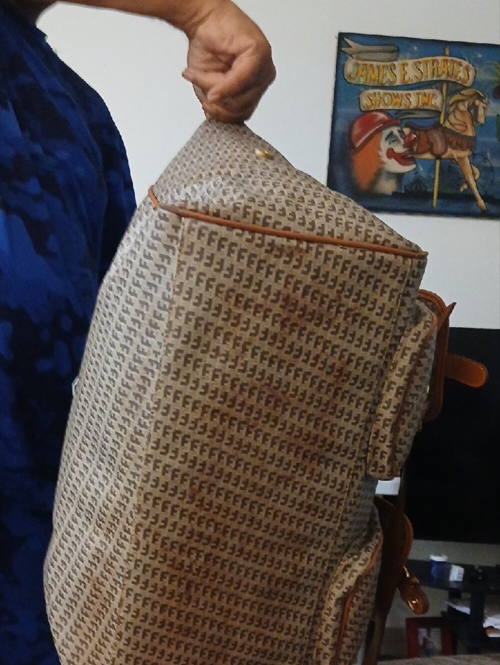 Vintage Leather-Trimmed Tan Patterned Weekender Bag - Picture 4 of 8